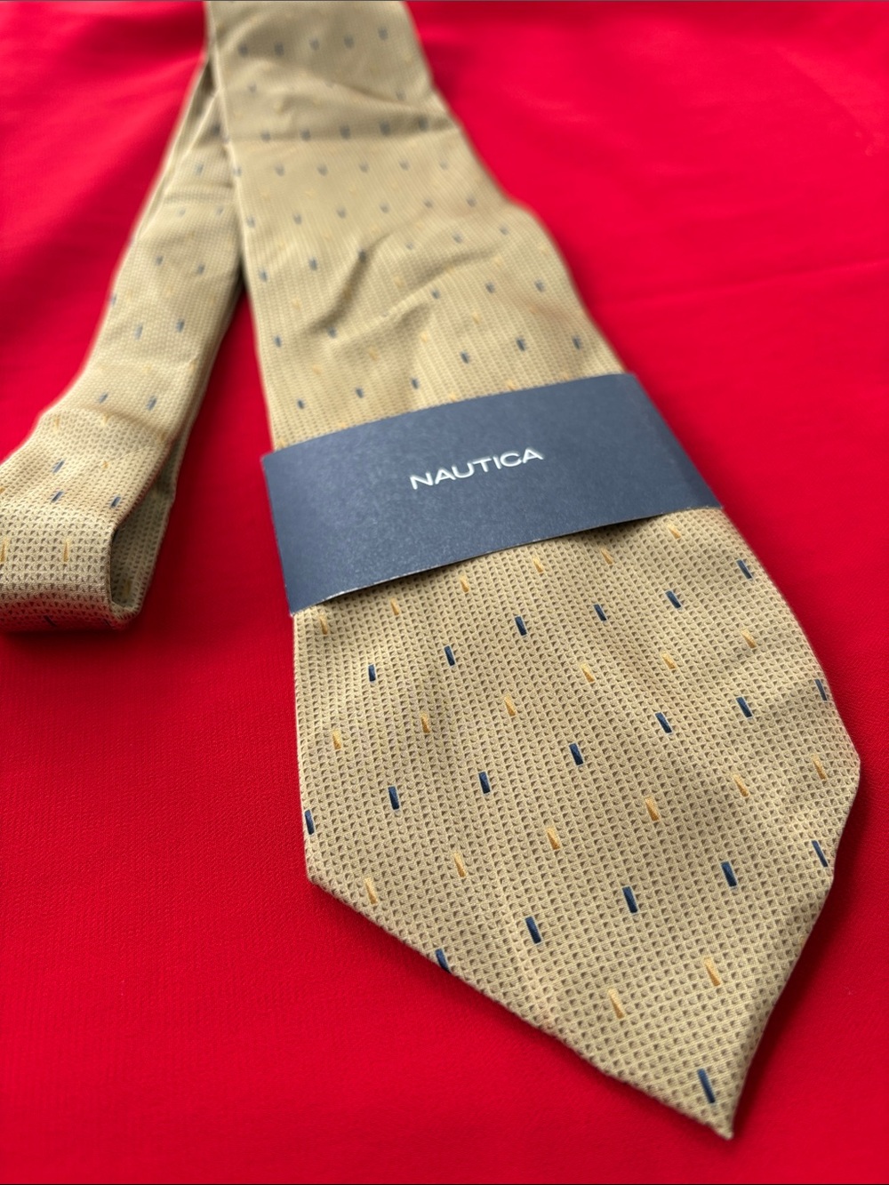 Nautica silk tie. NWT!